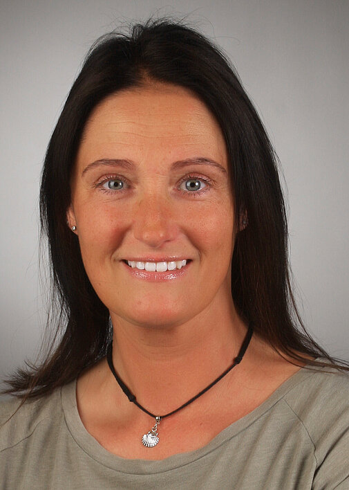 7. Stahlmann, Andrea